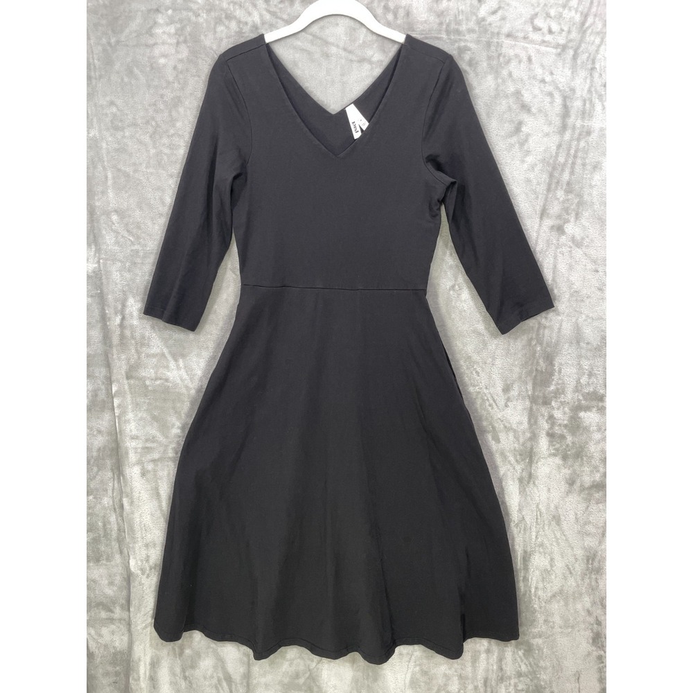 Pact Organic Cotton Women's Size M  V-Neck Dress Side Pockets Black Stretch